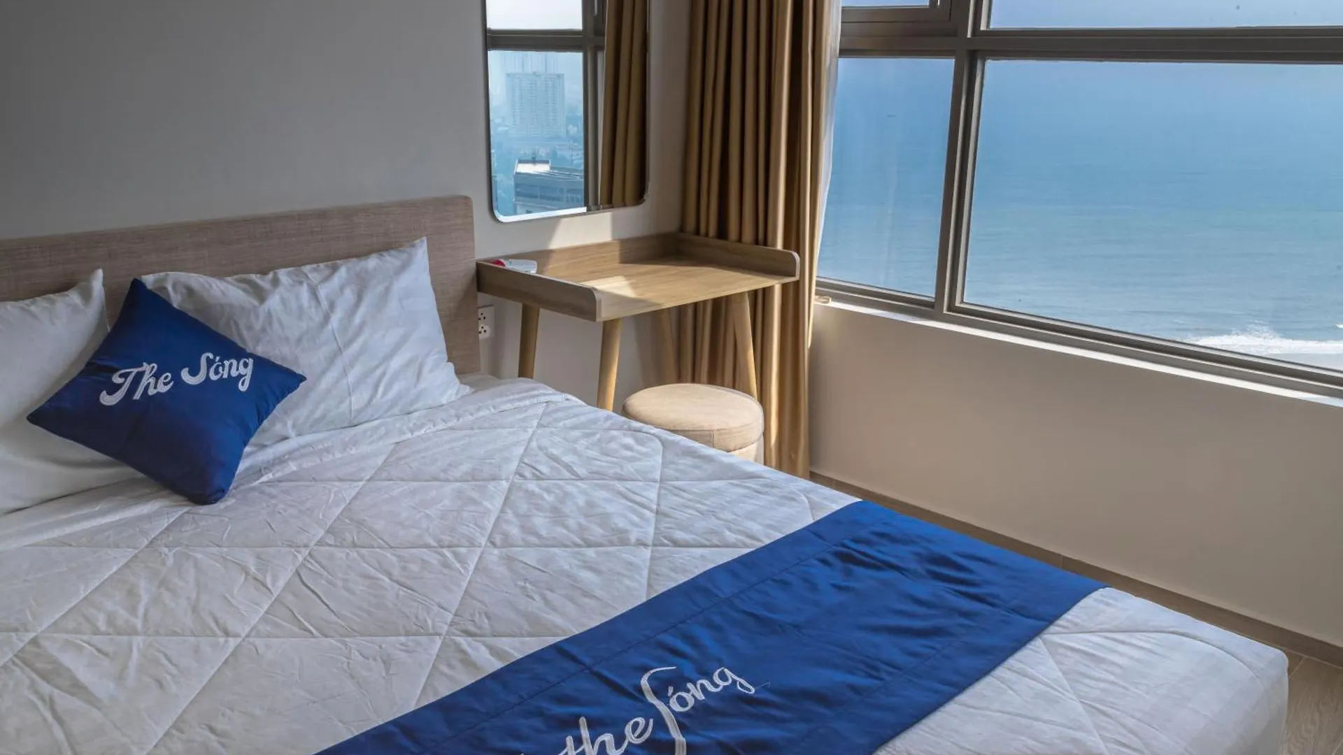 Can Ho Ban Cong Huong Bien Vung Tau-Free Swim, Sauna, Gym, Karaoke!!! 0*,  Vietnam