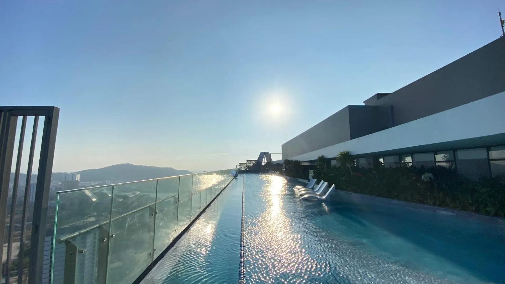 Can Ho Ban Cong Huong Bien Vung Tau-Free Swim, Sauna, Gym, Karaoke!!! Apartment