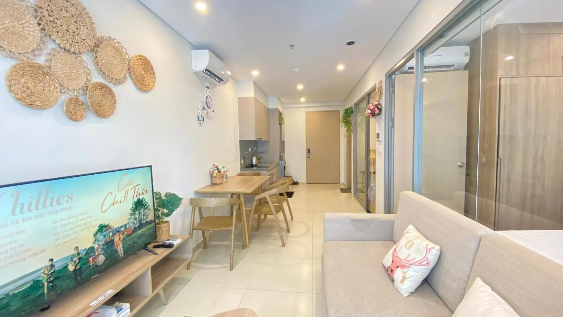 Can Ho Ban Cong Huong Bien Vung Tau-Free Swim, Sauna, Gym, Karaoke!!!
