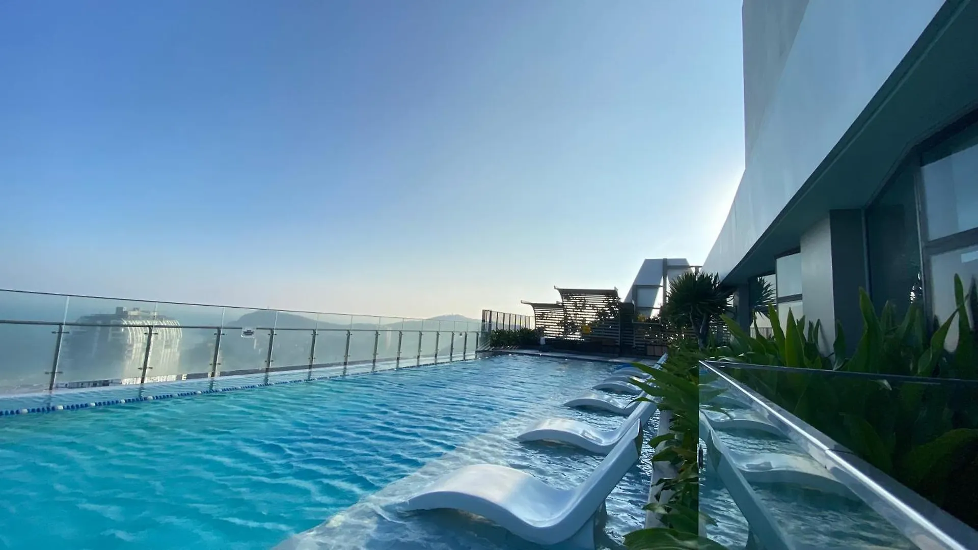 Can Ho Ban Cong Huong Bien Vung Tau-Free Swim, Sauna, Gym, Karaoke!!! Apartment
