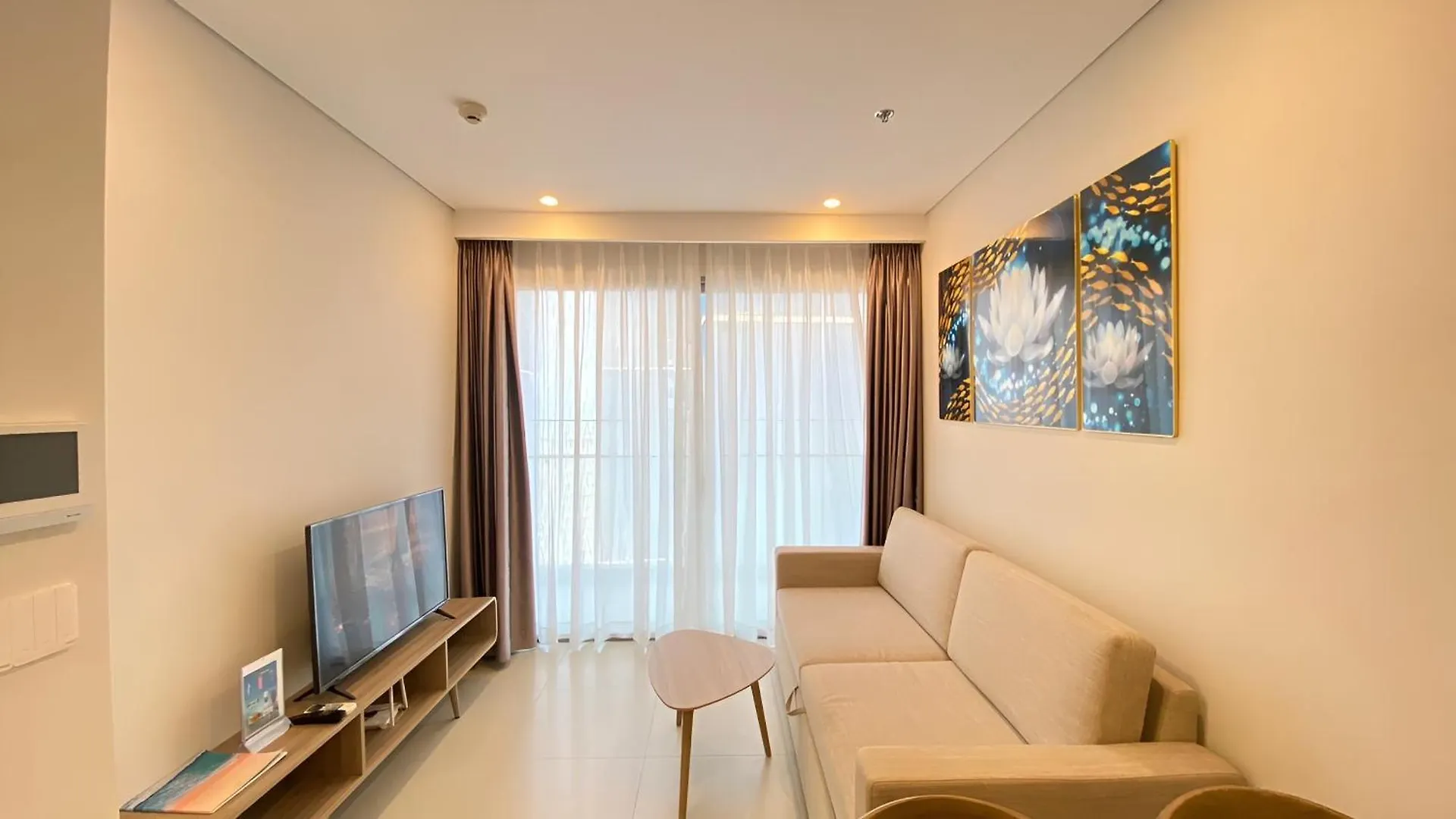 Apartment Can Ho Ban Cong Huong Bien Vung Tau-Free Swim, Sauna, Gym, Karaoke!!!